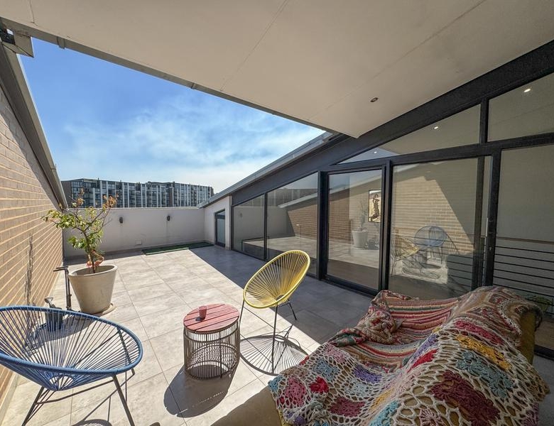 ASCEND PENTHOUSE IN BLOCK A FOR SALE!