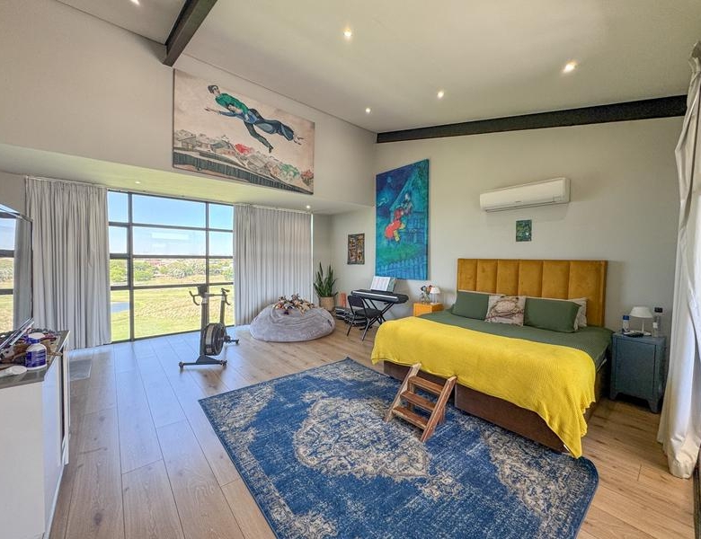 ASCEND PENTHOUSE IN BLOCK A FOR SALE!
