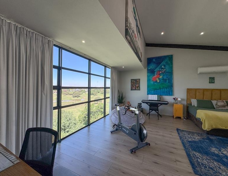 ASCEND PENTHOUSE IN BLOCK A FOR SALE!