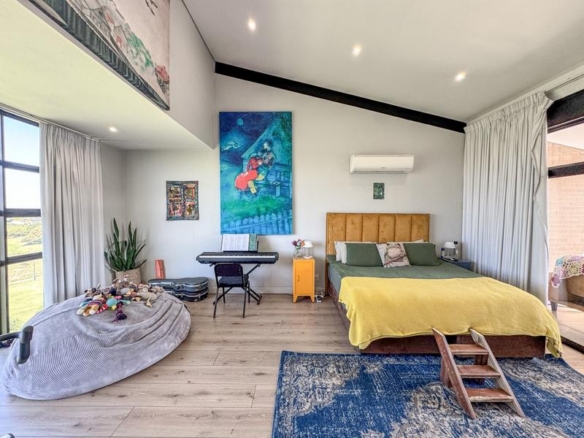 ASCEND PENTHOUSE IN BLOCK A FOR SALE!