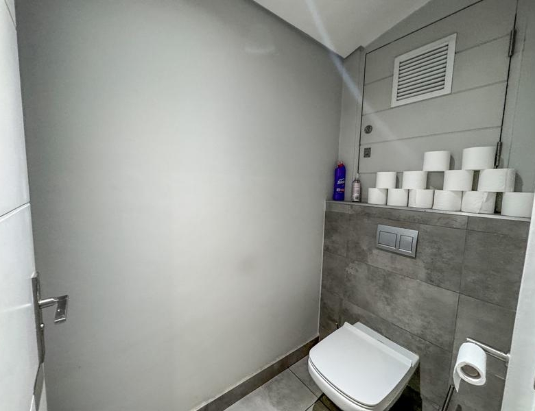 ASCEND PENTHOUSE IN BLOCK A FOR SALE!