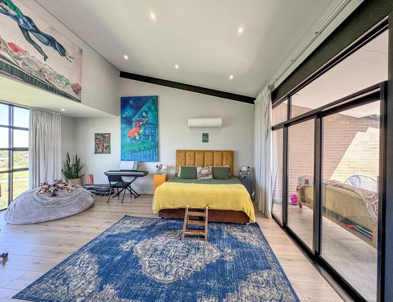 ASCEND PENTHOUSE IN BLOCK A FOR SALE!