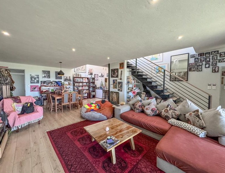 ASCEND PENTHOUSE IN BLOCK A FOR SALE!