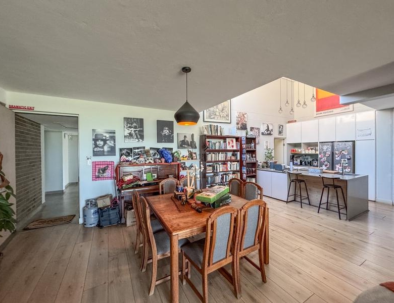 ASCEND PENTHOUSE IN BLOCK A FOR SALE!