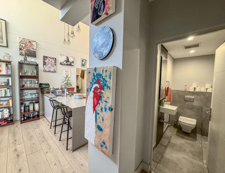 ASCEND PENTHOUSE IN BLOCK A FOR SALE!