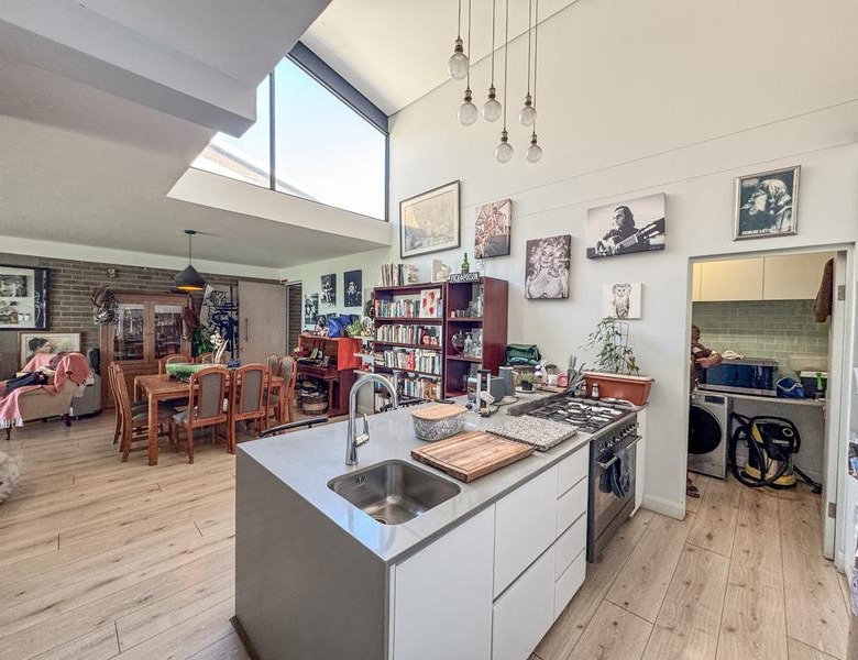ASCEND PENTHOUSE IN BLOCK A FOR SALE!