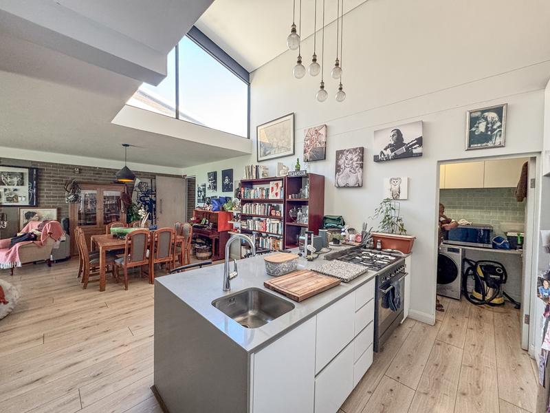 ASCEND PENTHOUSE IN BLOCK A FOR SALE!