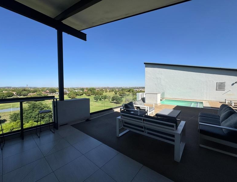 Lovely 2 Bed Luxury Apartment Available for Rental -Golf Course View